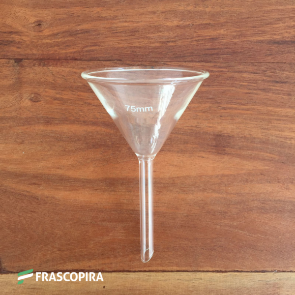 Funil de vidro liso haste média diâmetro 75mm